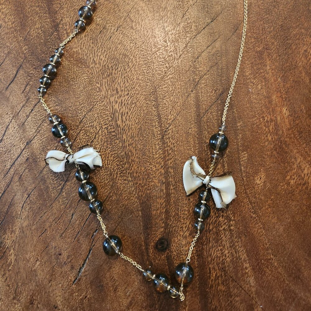 necklaces and ribbons